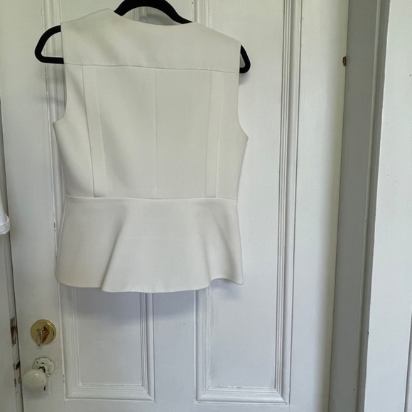 XSOLDXIvory  BCBGMAXARIA Peplum Top M - Picture 7 of 9